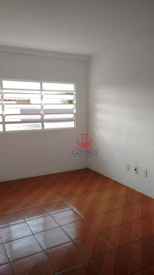 Casa à venda com 3 quartos, 154m² - Foto 8