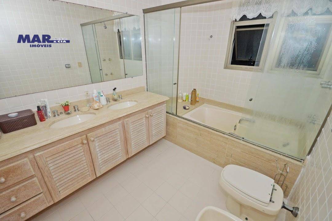 Apartamento à venda com 4 quartos, 205m² - Foto 16