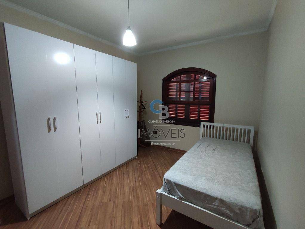 Sobrado à venda com 3 quartos, 210m² - Foto 15