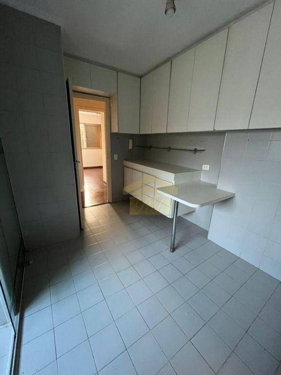 Apartamento à venda com 2 quartos, 70m² - Foto 5