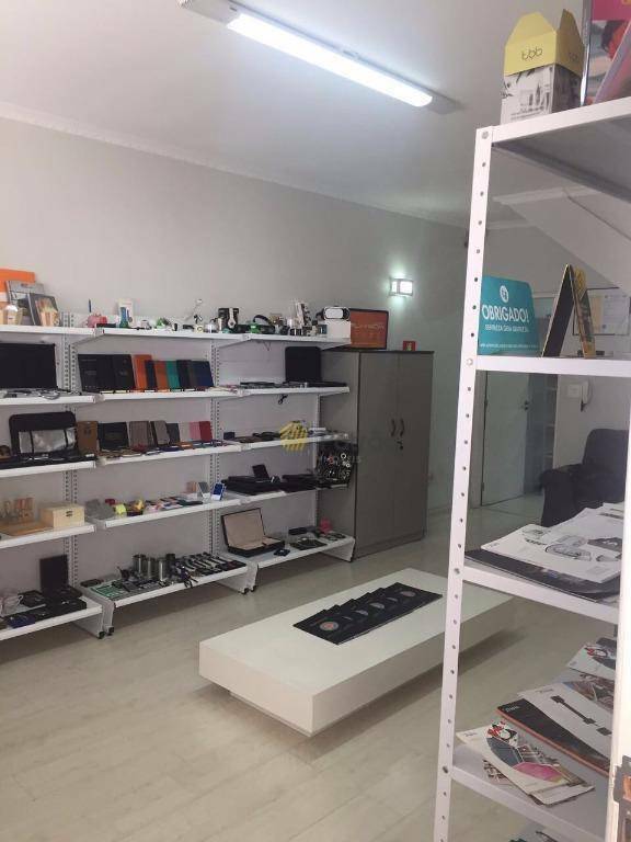 Sobrado à venda com 4 quartos, 250m² - Foto 31