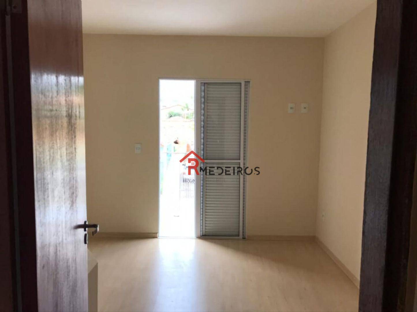 Casa à venda com 2 quartos, 100m² - Foto 17