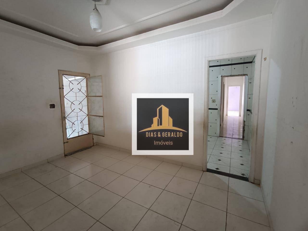 Casa à venda com 2 quartos, 118m² - Foto 6