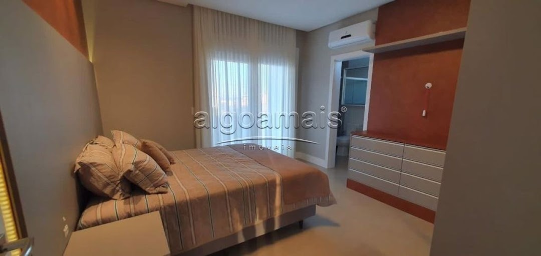 Casa de Condomínio à venda com 4 quartos, 320m² - Foto 35