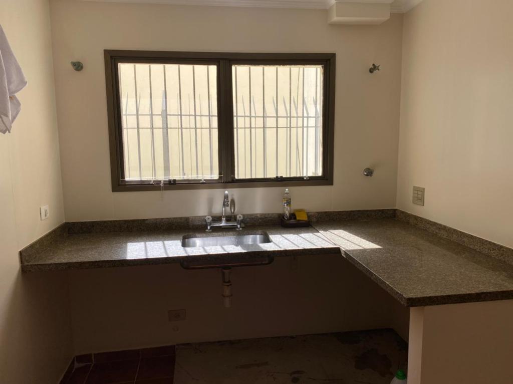 Apartamento à venda e aluguel com 3 quartos, 219m² - Foto 5