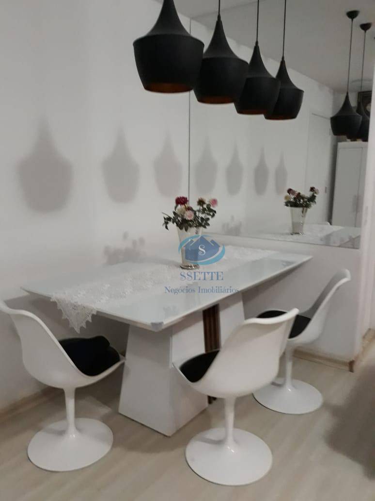 Apartamento à venda com 2 quartos, 58m² - Foto 4