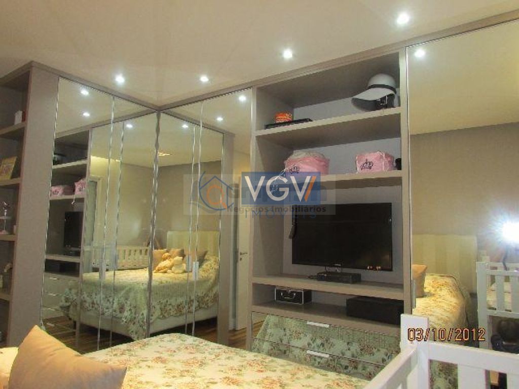 Apartamento à venda com 2 quartos, 68m² - Foto 7