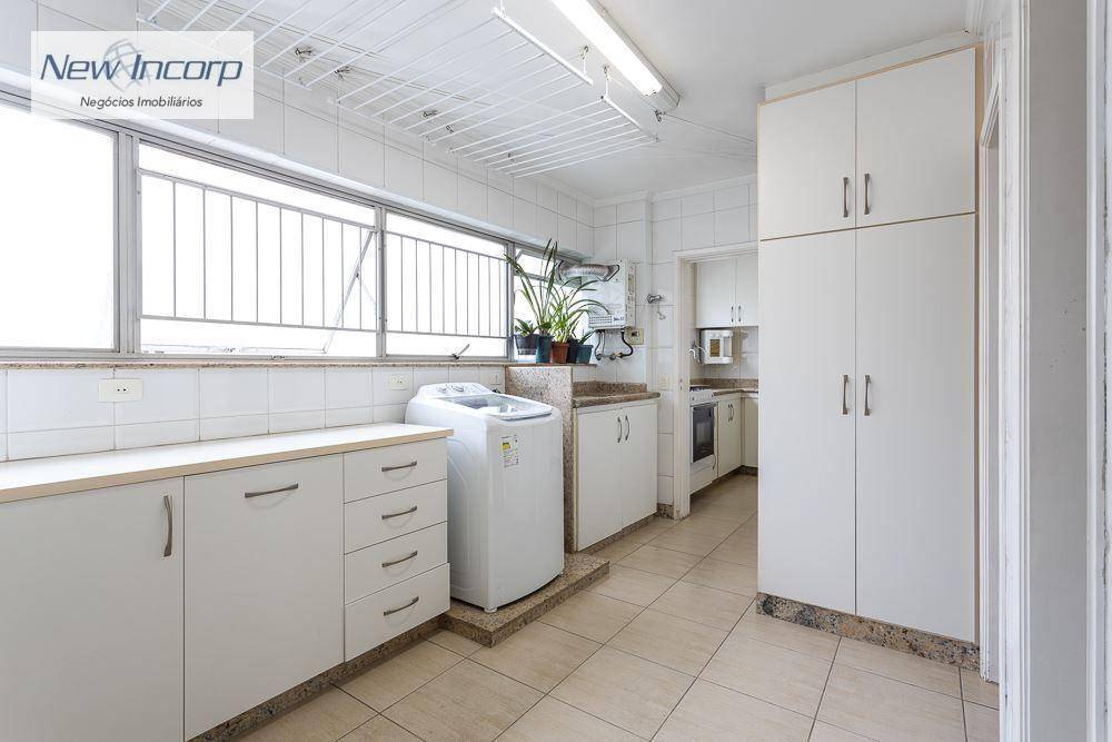 Apartamento à venda com 4 quartos, 169m² - Foto 18