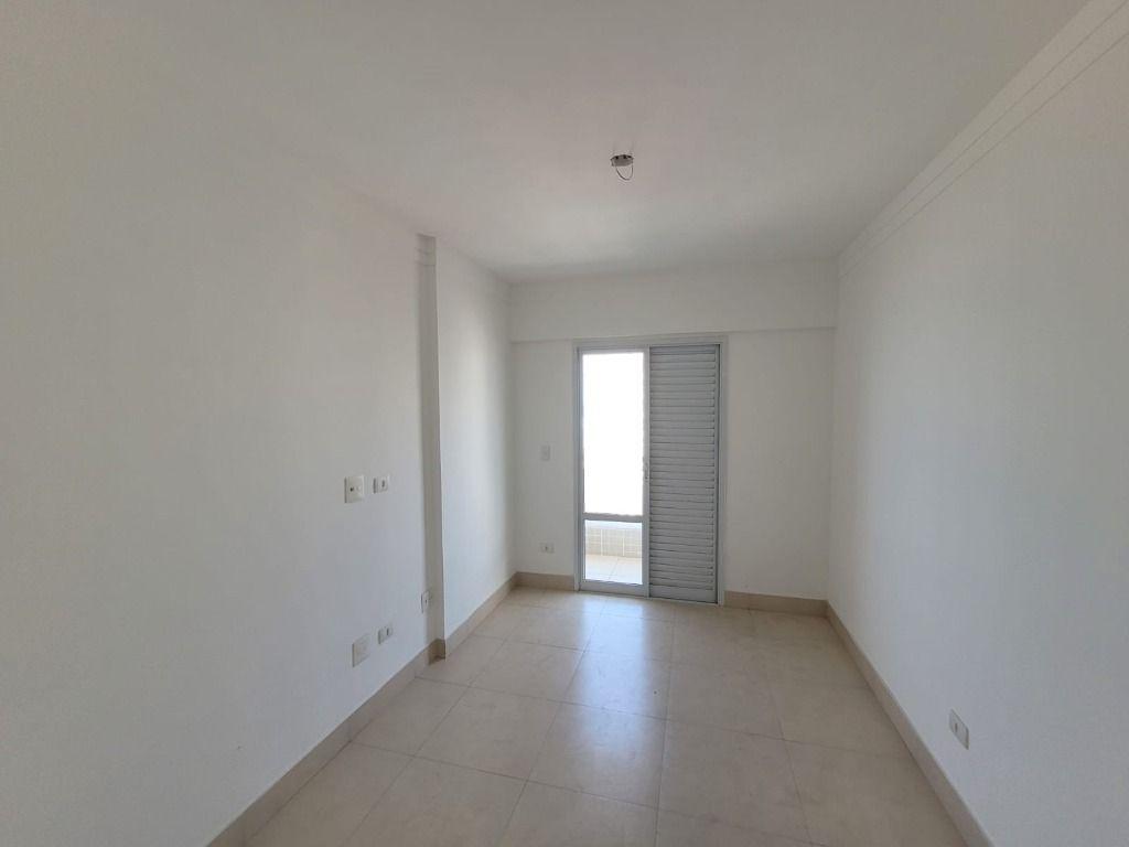 Apartamento para alugar com 2 quartos, 91m² - Foto 9