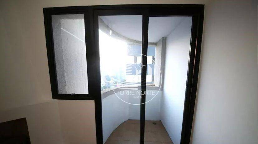 Apartamento à venda com 3 quartos, 78m² - Foto 53