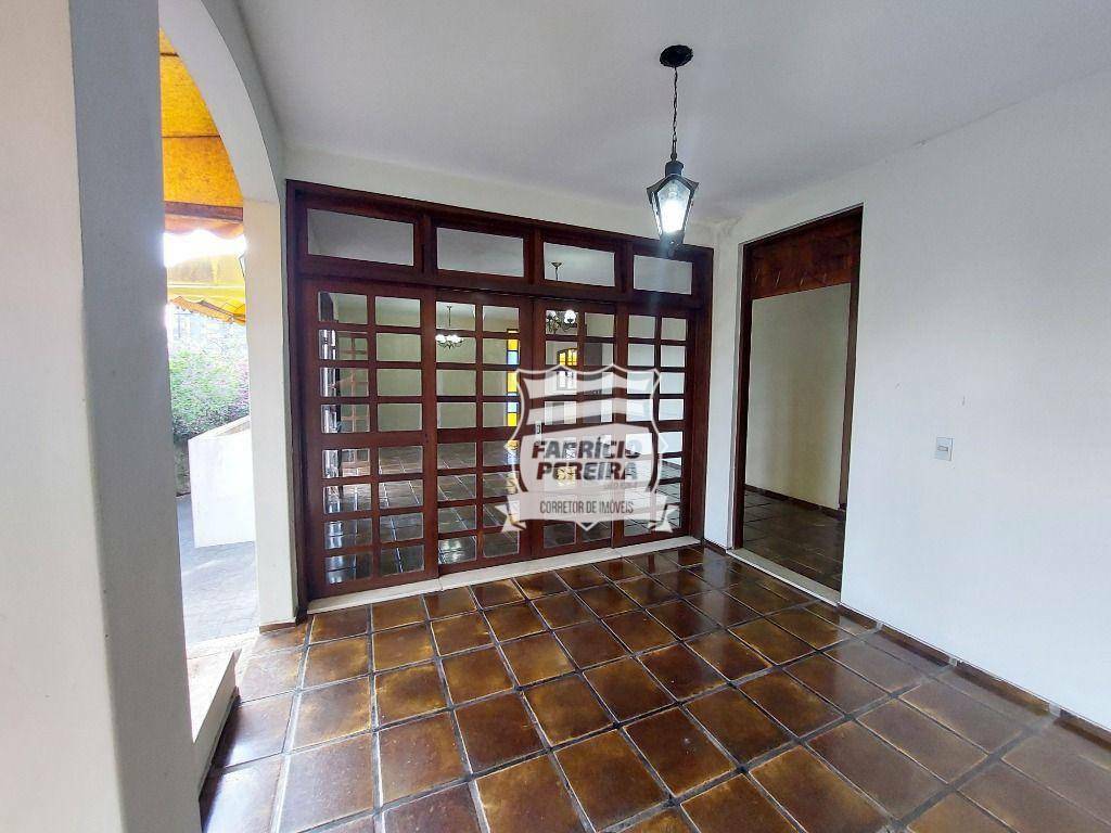 Casa à venda com 4 quartos, 390m² - Foto 14