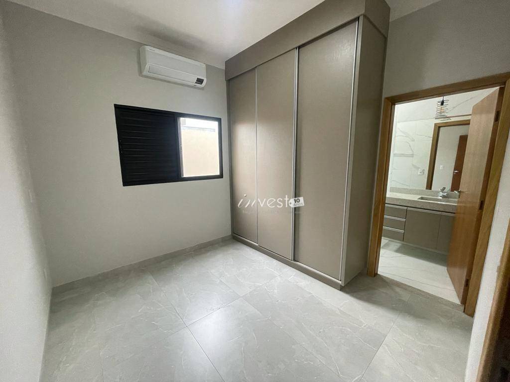 Casa à venda com 3 quartos, 191m² - Foto 9