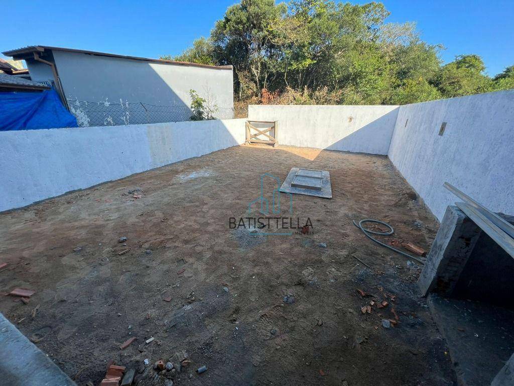 Sobrado à venda com 3 quartos, 118m² - Foto 3