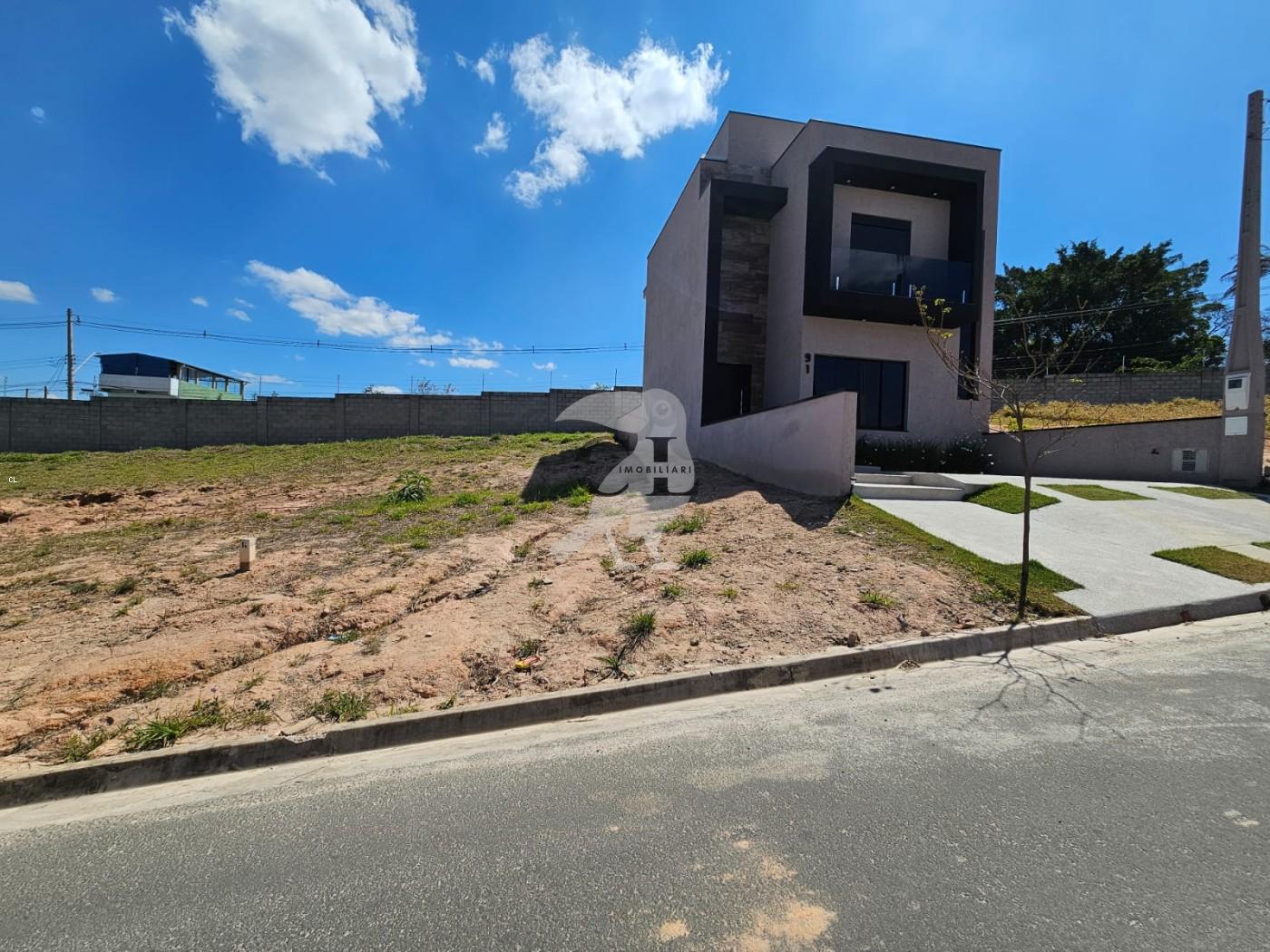 Terreno, 140 m² - Foto 1