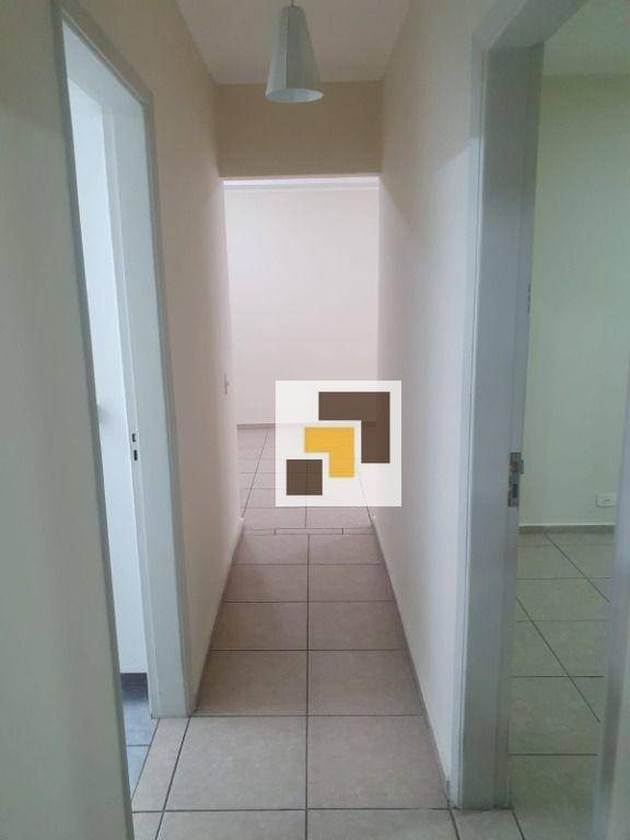 Apartamento para alugar com 2 quartos, 75m² - Foto 8