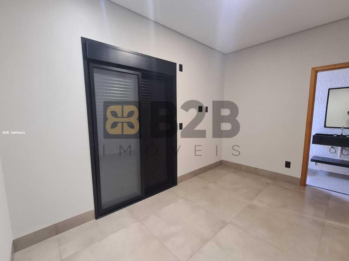 Casa de Condomínio à venda com 4 quartos, 270m² - Foto 15