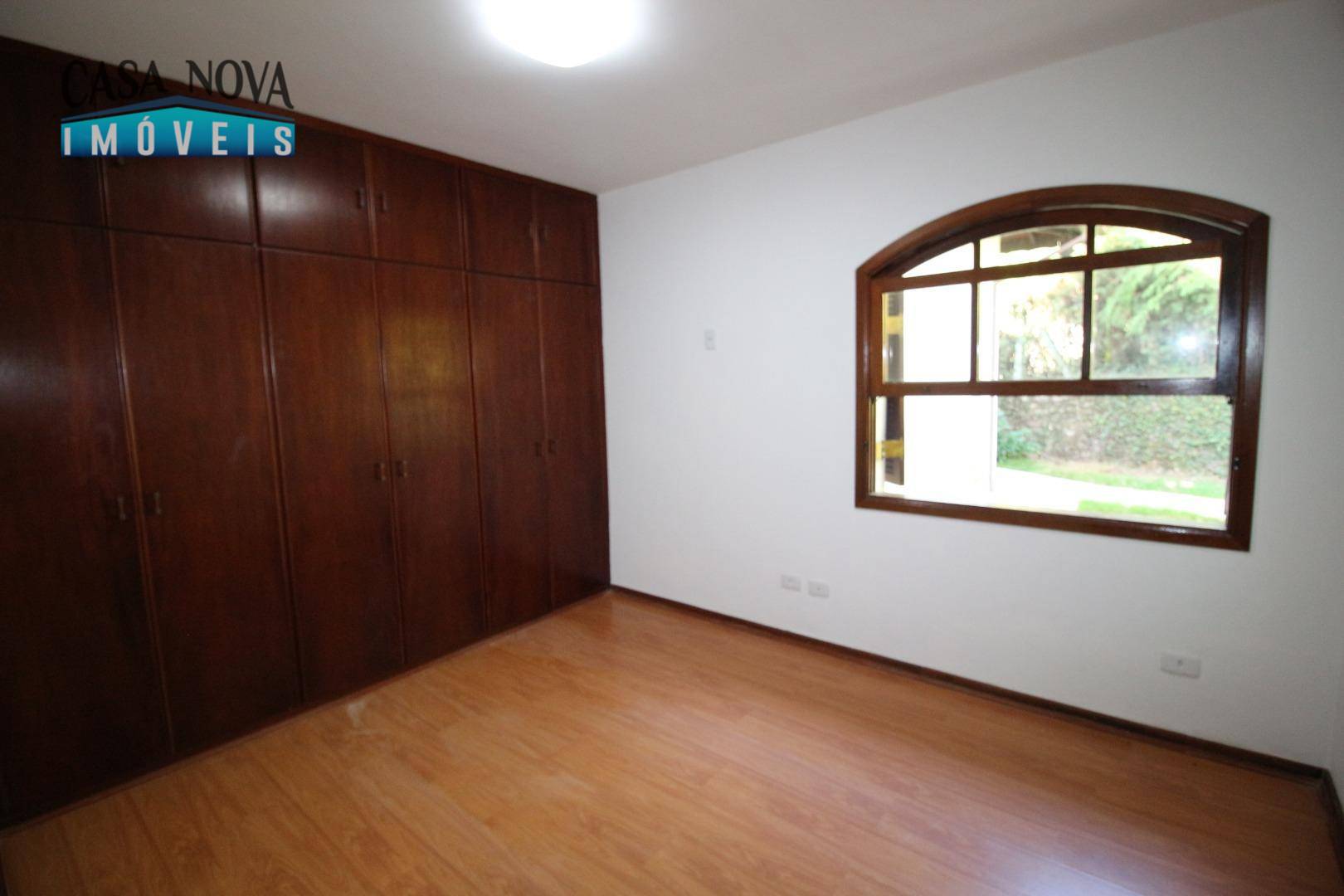 Casa de Condomínio à venda com 3 quartos, 300m² - Foto 17