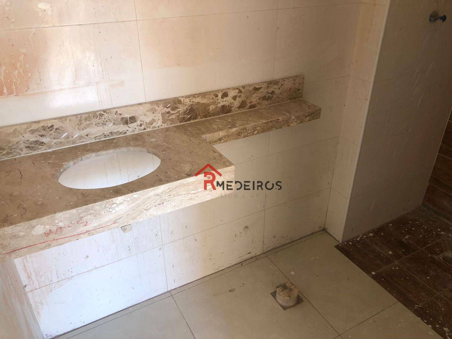 Apartamento à venda com 2 quartos, 62m² - Foto 15