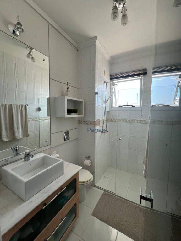 Casa para alugar com 3 quartos, 135m² - Foto 9