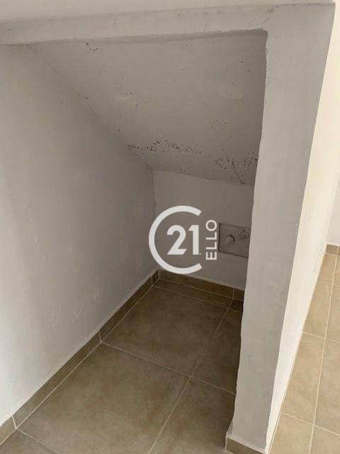 Casa à venda com 3 quartos, 173m² - Foto 29