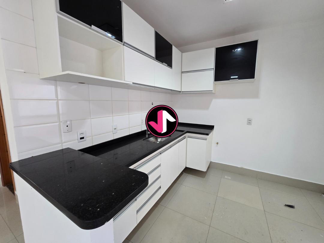 Casa de Condomínio à venda com 3 quartos, 220m² - Foto 4