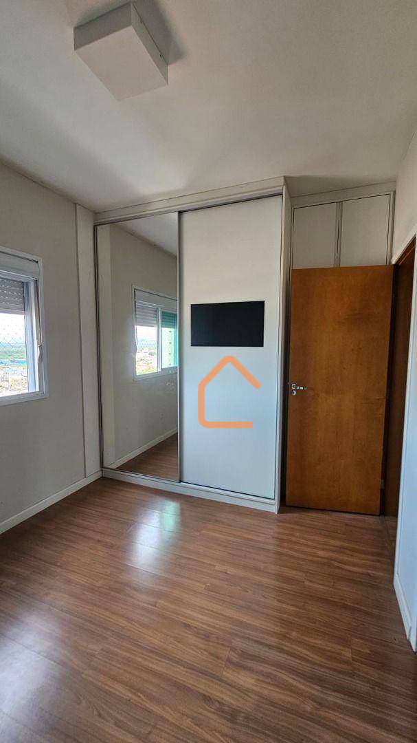 Apartamento à venda com 3 quartos, 122m² - Foto 13