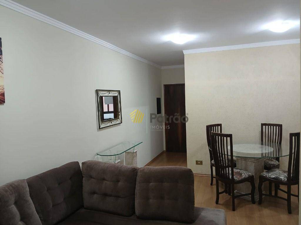 Apartamento para alugar com 3 quartos, 85m² - Foto 15