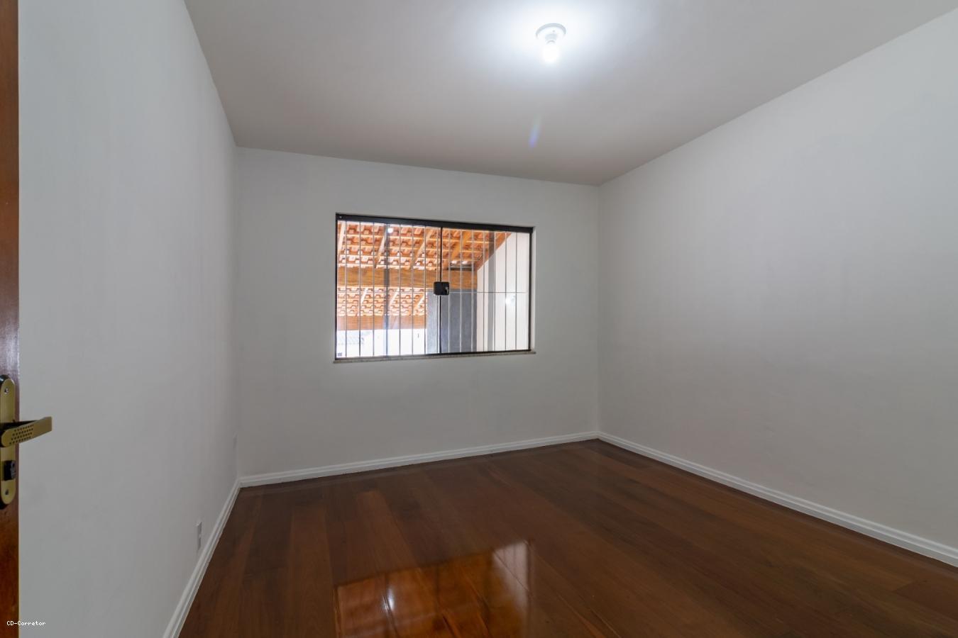 Casa à venda com 3 quartos, 250m² - Foto 25