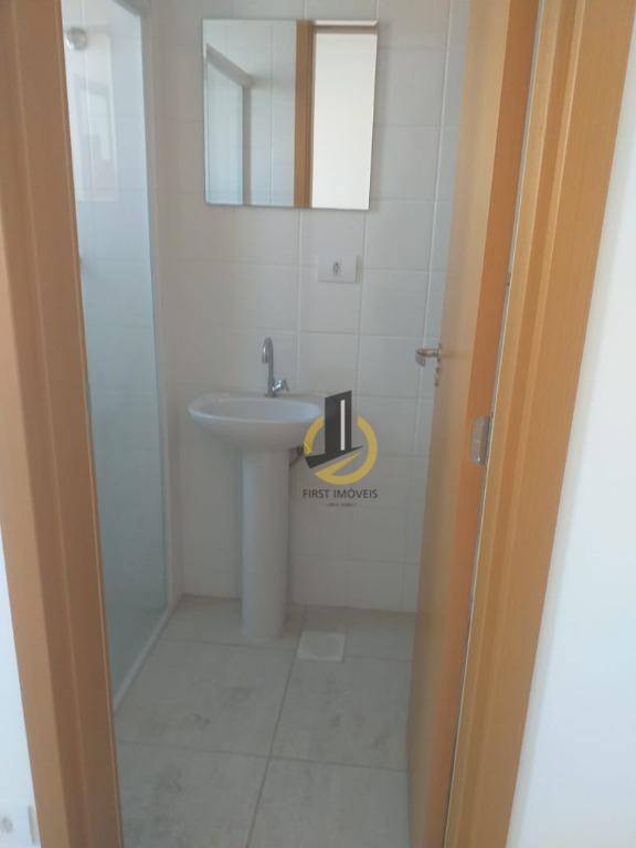 Apartamento à venda com 2 quartos, 68m² - Foto 12