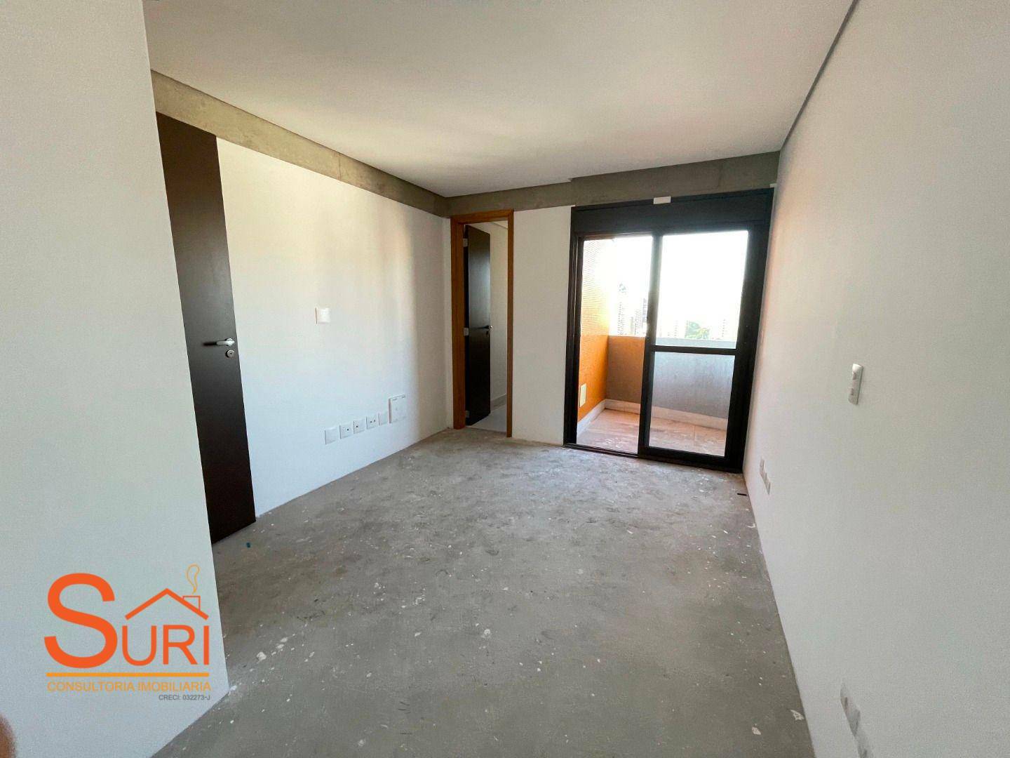 Apartamento à venda com 3 quartos, 190m² - Foto 13