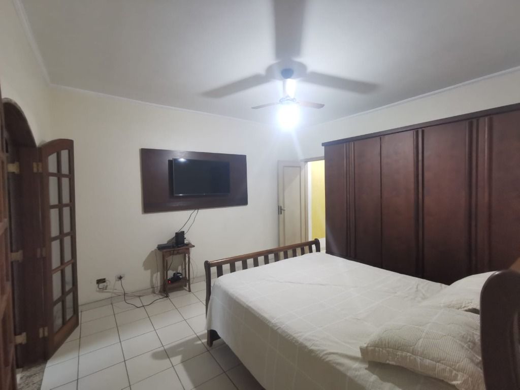 Sobrado à venda com 2 quartos, 162m² - Foto 18