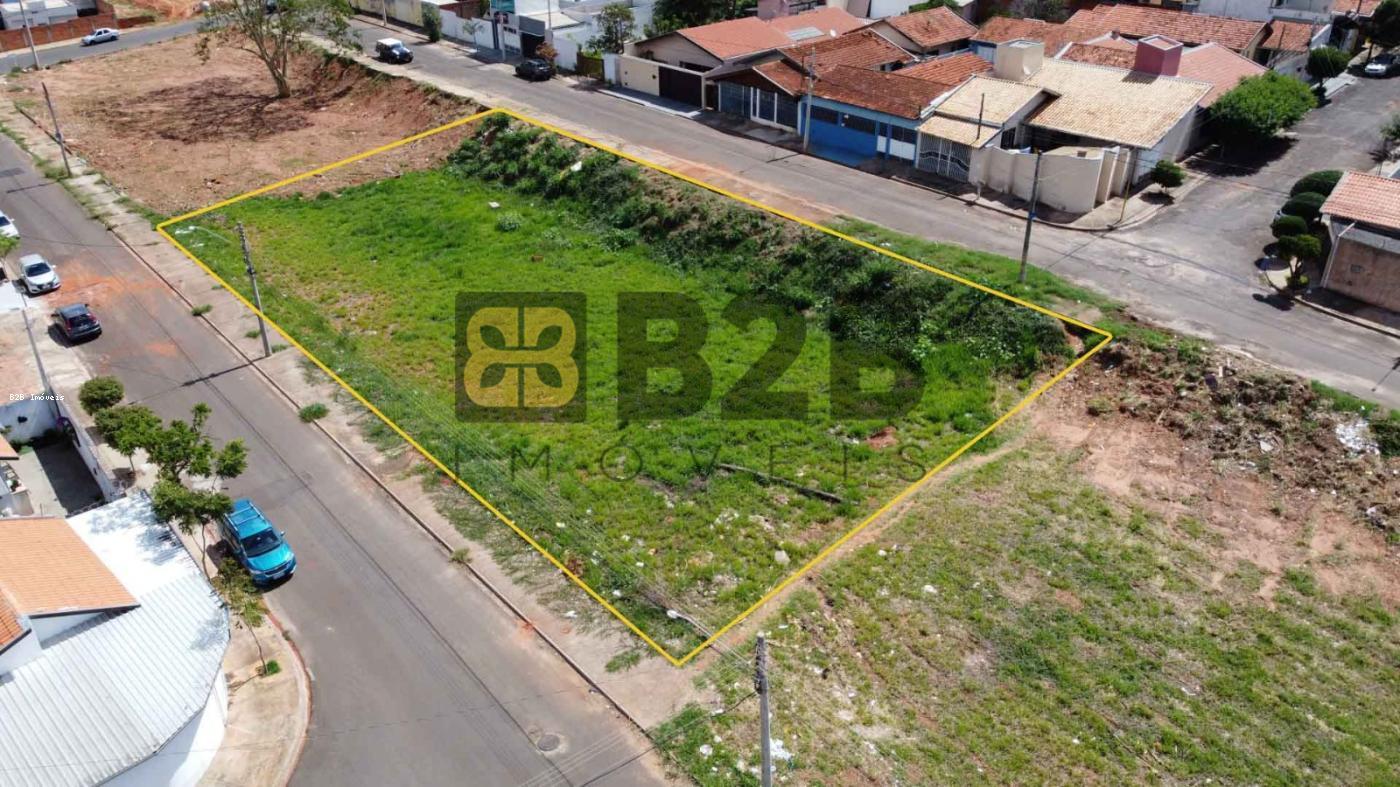 Terreno à venda, 1851m² - Foto 1