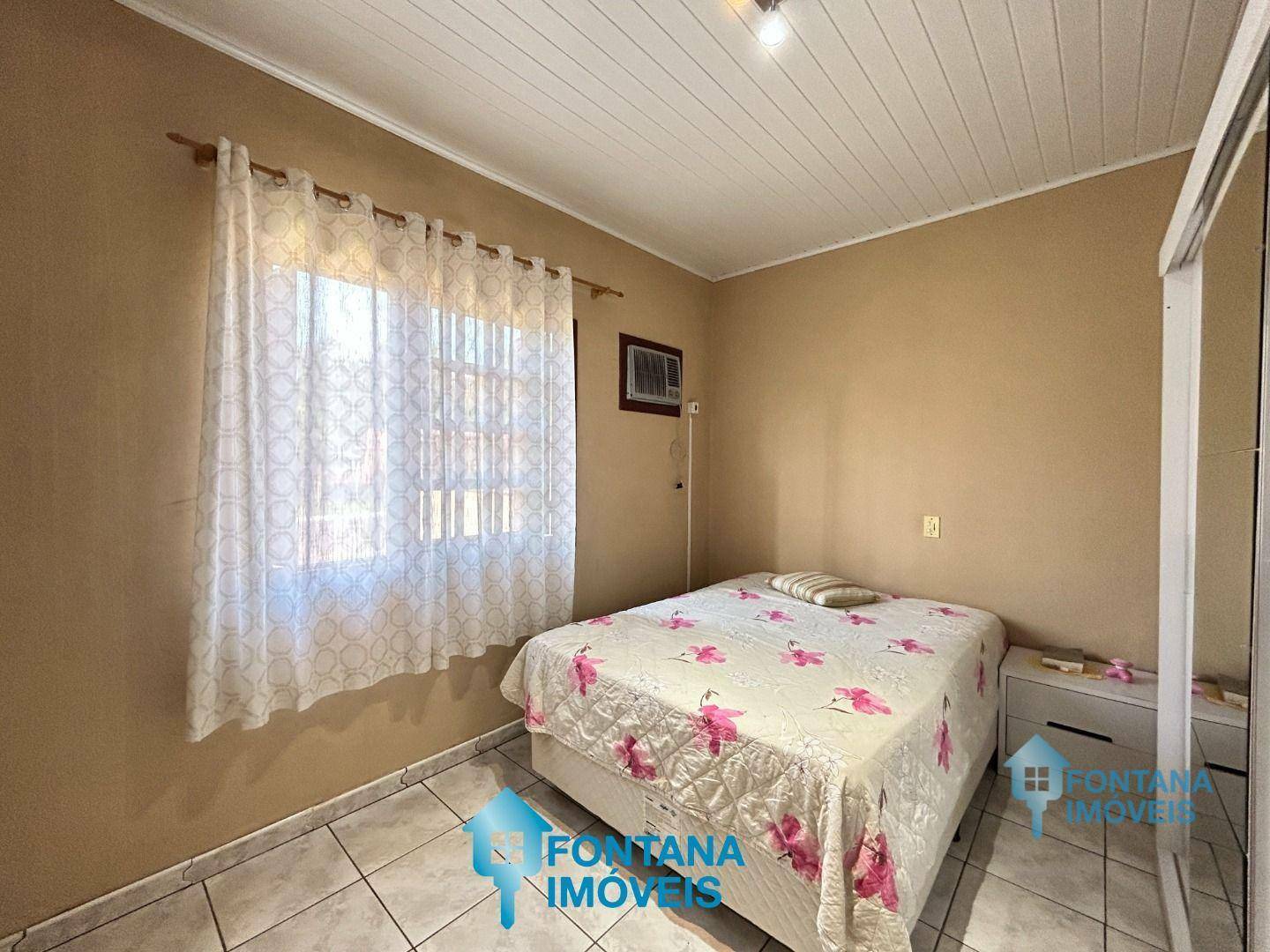 Casa à venda com 2 quartos, 120m² - Foto 10