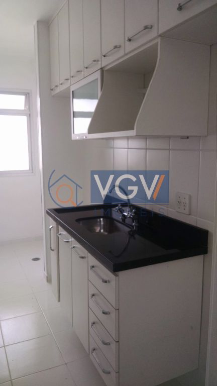 Apartamento à venda com 3 quartos, 57m² - Foto 8