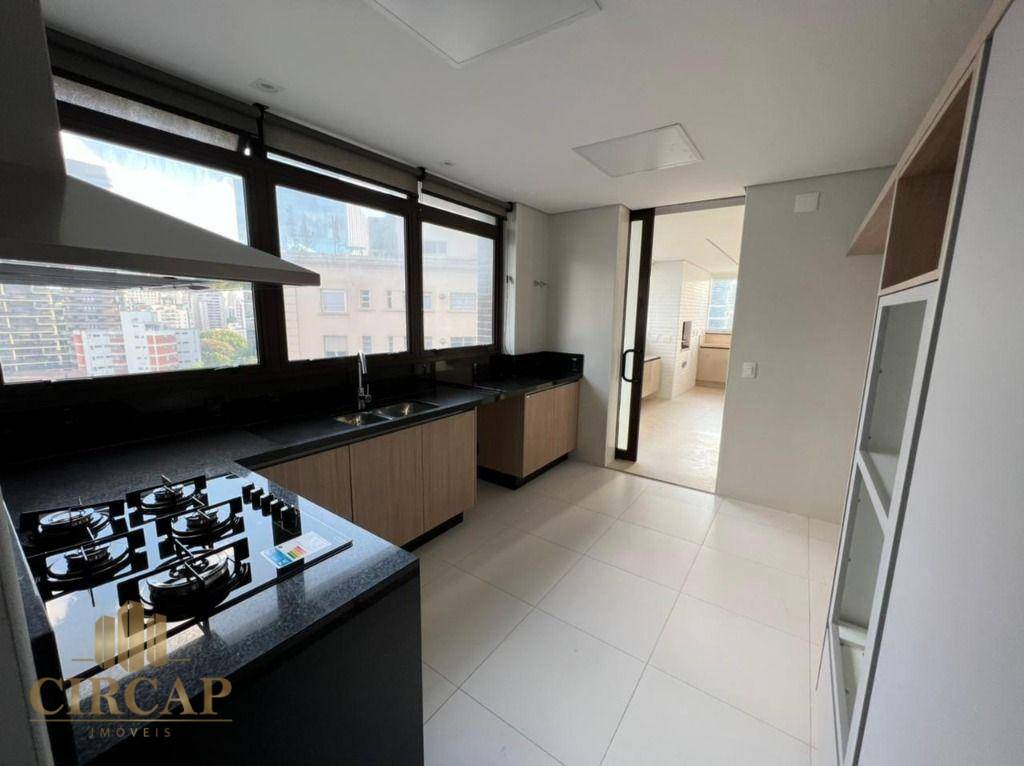 Apartamento à venda com 3 quartos, 322m² - Foto 10