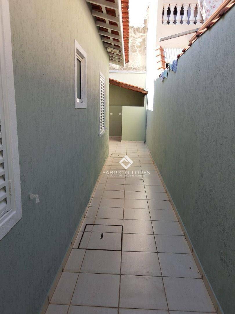 Casa à venda com 2 quartos, 104m² - Foto 12