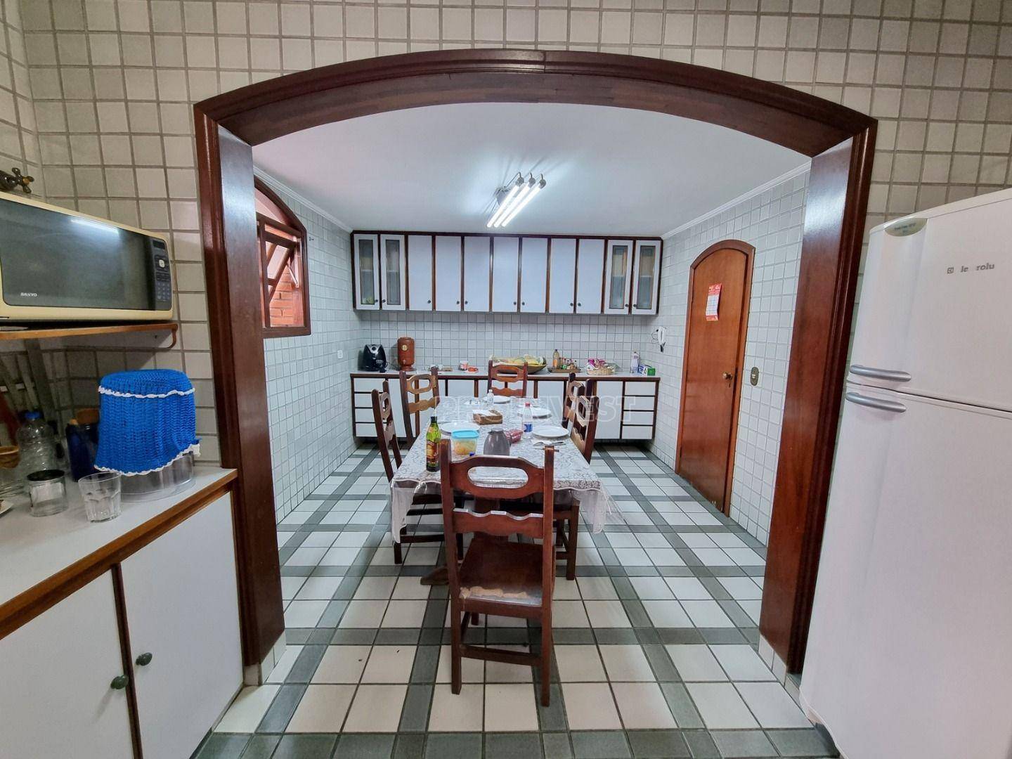 Casa de Condomínio à venda com 4 quartos, 424m² - Foto 15