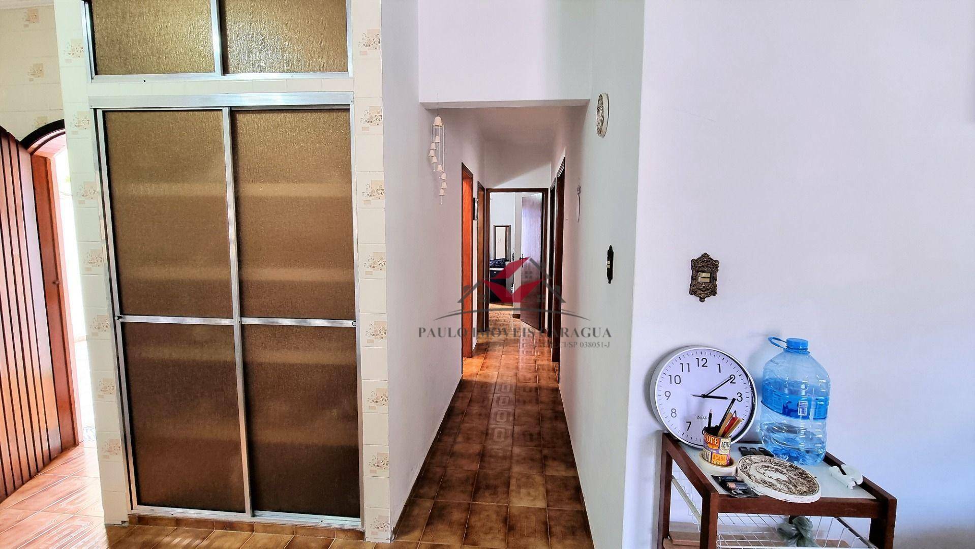 Casa à venda com 3 quartos, 186m² - Foto 8