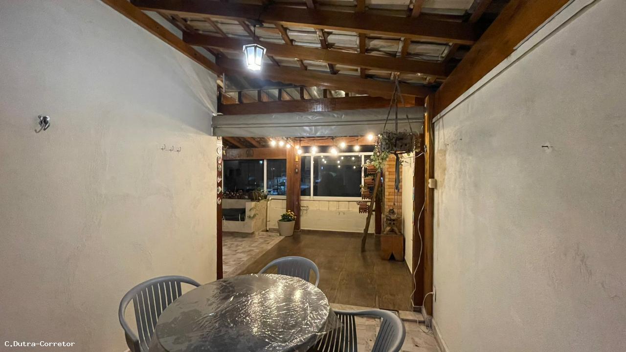 Apartamento à venda com 4 quartos, 194m² - Foto 22