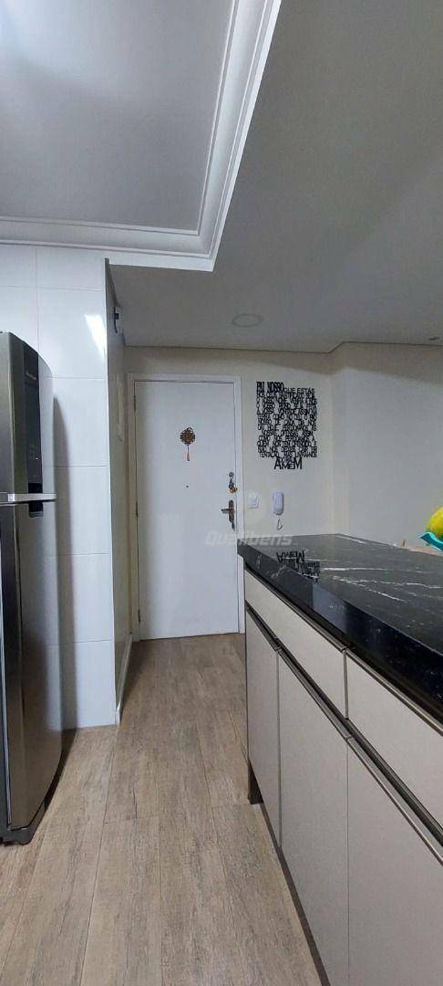 Apartamento à venda com 2 quartos, 56m² - Foto 4