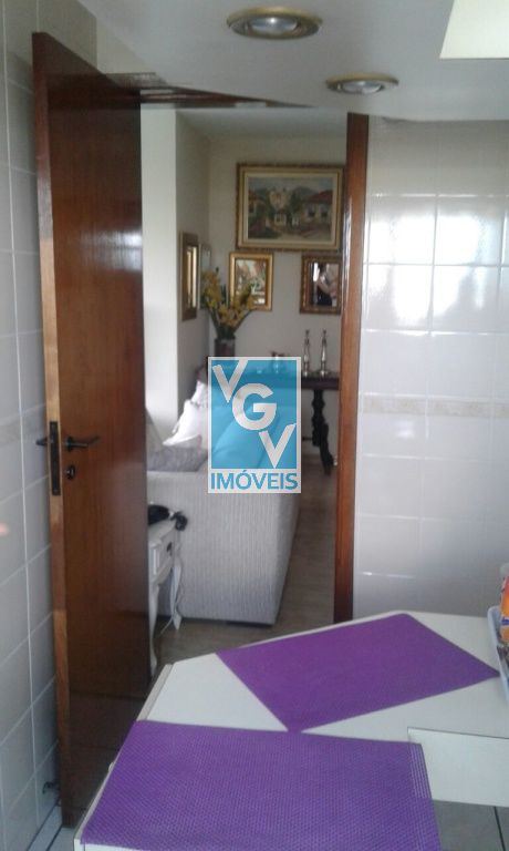 Apartamento à venda com 3 quartos, 96m² - Foto 5