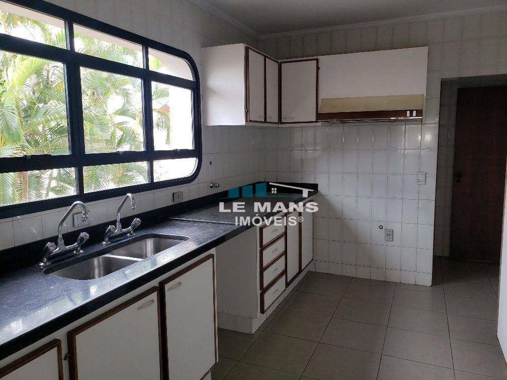 Apartamento à venda com 5 quartos, 282m² - Foto 1