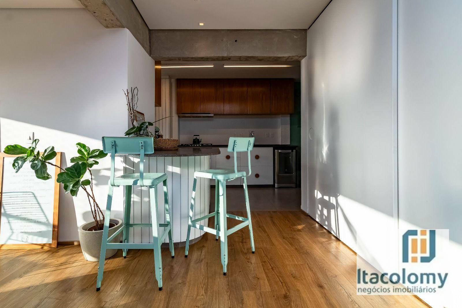 Apartamento à venda com 2 quartos, 121m² - Foto 4