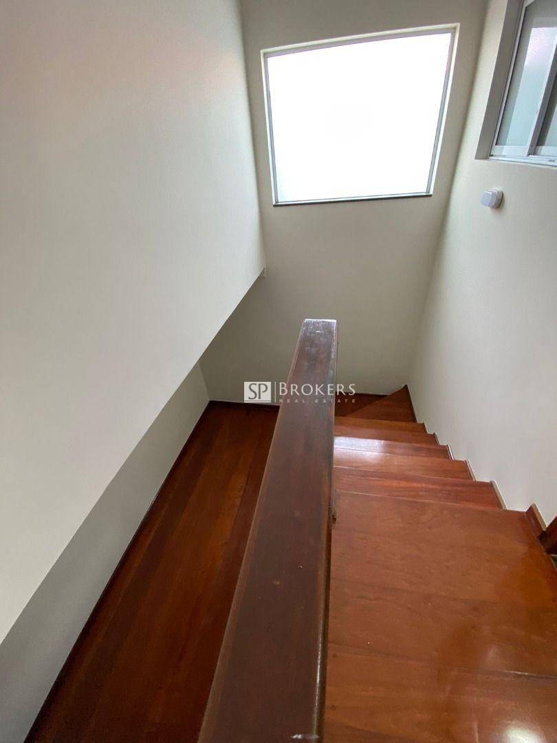 Casa, 4 quartos, 300 m² - Foto 34