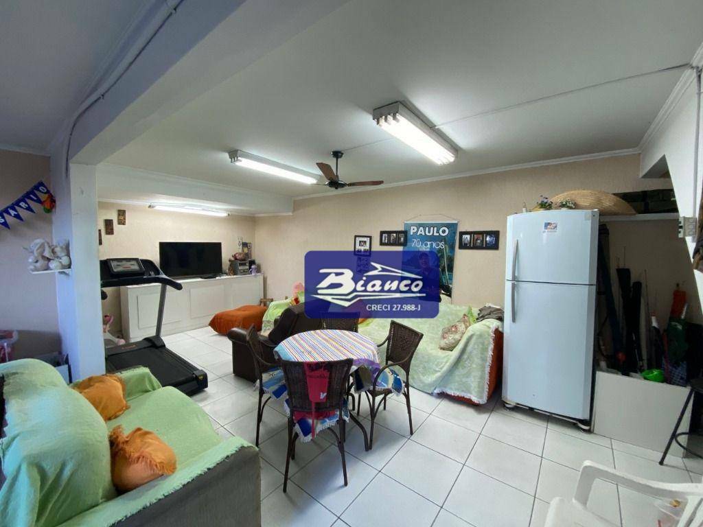 Sobrado à venda com 3 quartos, 250m² - Foto 9