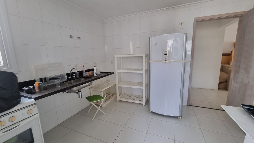 Apartamento à venda com 3 quartos, 115m² - Foto 19