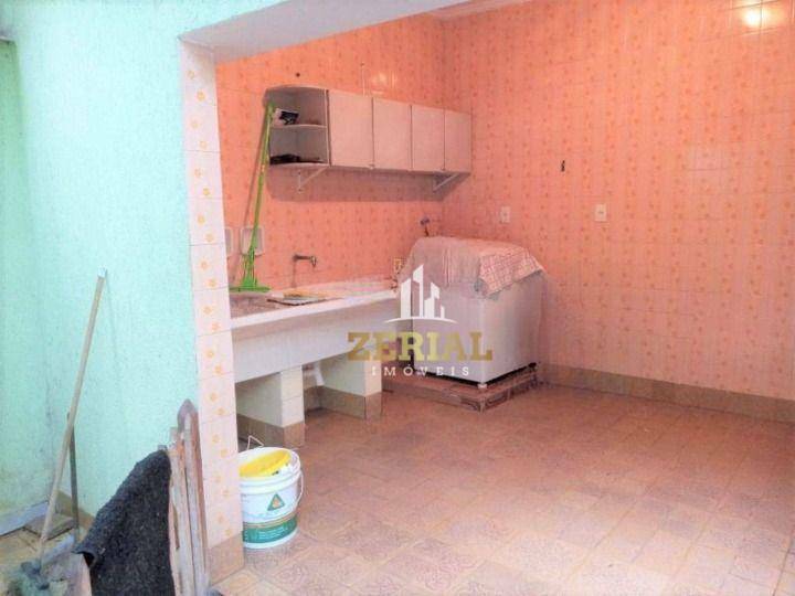 Sobrado à venda e aluguel com 5 quartos, 326m² - Foto 13