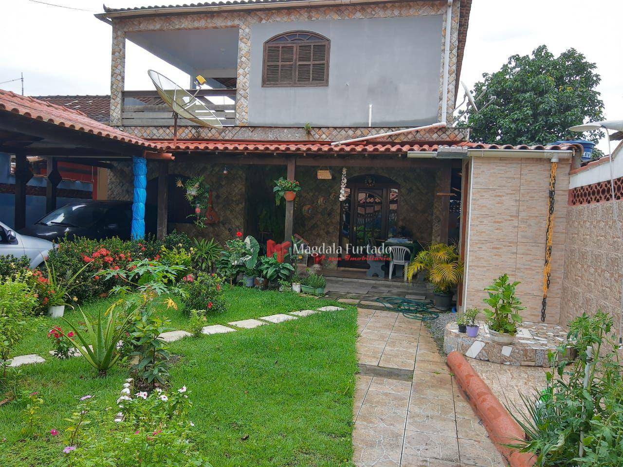 Casa à venda com 3 quartos, 200m² - Foto 1