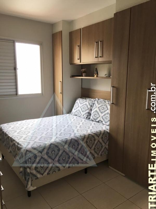 Apartamento à venda com 3 quartos, 79m² - Foto 4