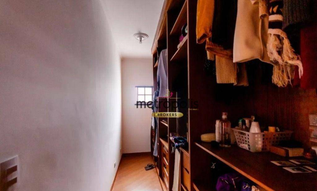 Casa à venda com 3 quartos, 241m² - Foto 20